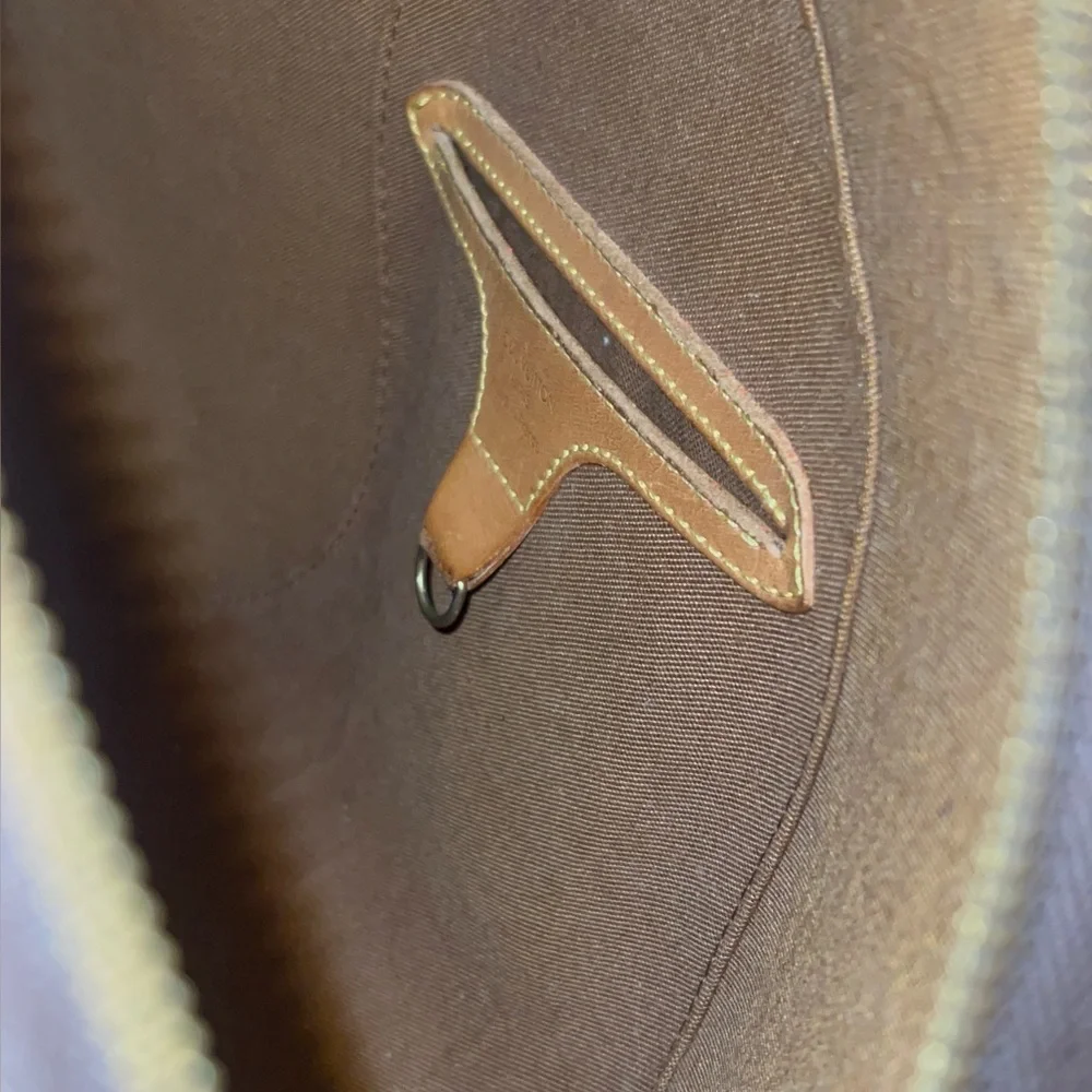 Louis Vuitton Monogram Eclipse GM - Picture 5 of 7